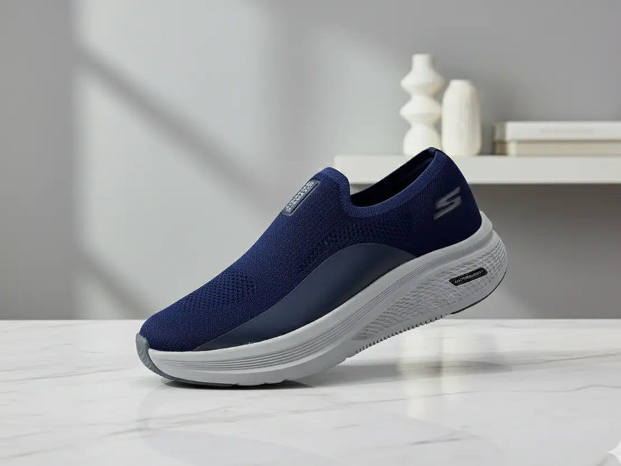 Skecher's strobel go walk shoes very comfortable blue color ultra light sole Shoemantic