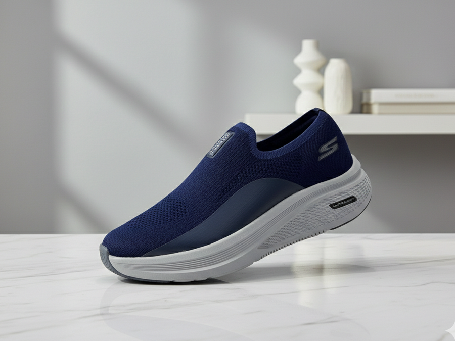 Skecher's strobel go walk shoes very comfortable blue color ultra light sole